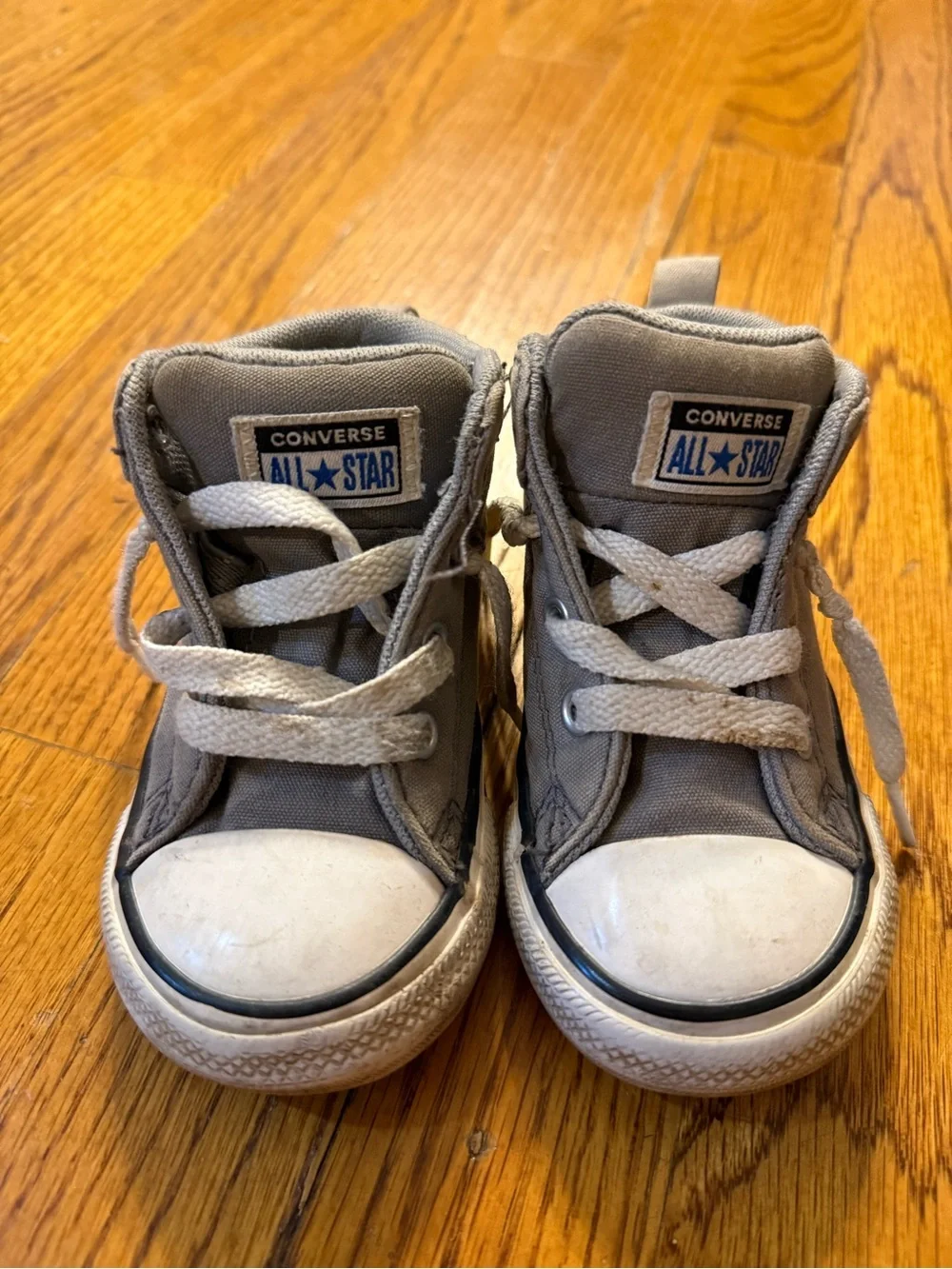 Converse Kids Gray Canvas Low-Top Sneakers with White Accents
